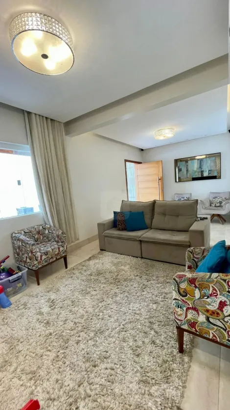 imagem 2 - Excelente Casa a venda no bairro Santa Mônica imagem 2 - Excelente Casa a venda no bairro Santa Mônica