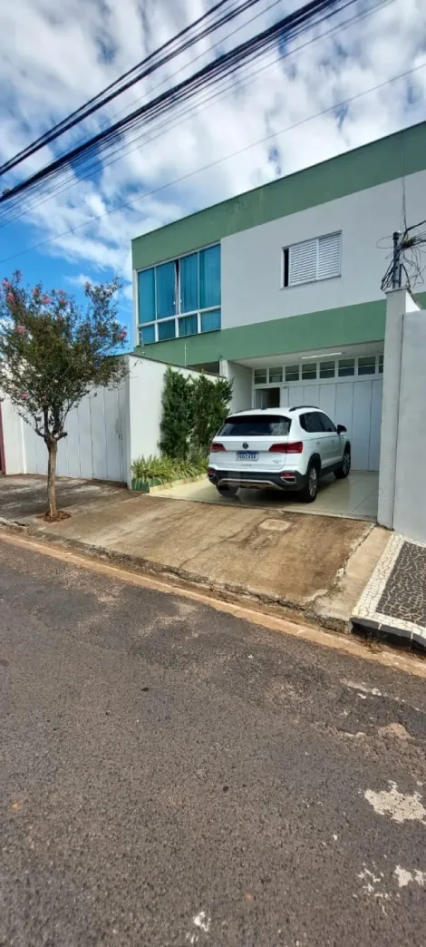 imagem 1 - Sobrado a Venda sendo 2 Apartamentos e 1 Comodo comercial Bairro Nova Uberlândia imagem 1 - Sobrado a Venda sendo 2 Apartamentos e 1 Comodo comercial Bairro Nova Uberlândia