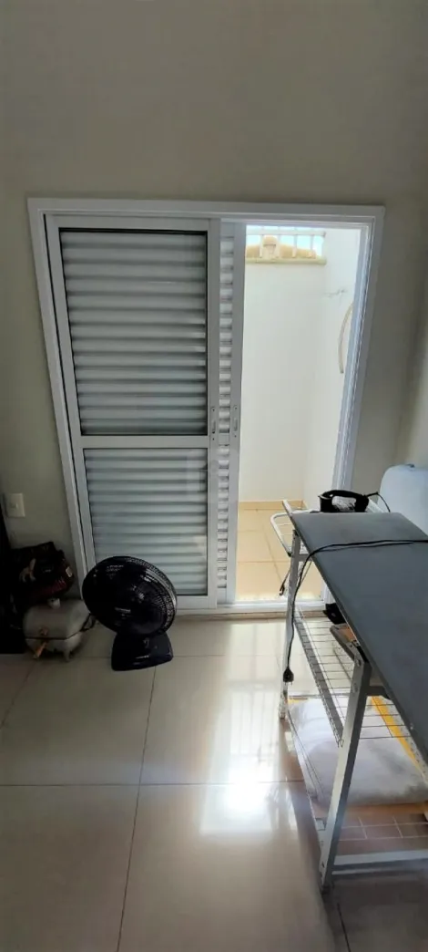 imagem 5 - Sobrado a Venda sendo 2 Apartamentos e 1 Comodo comercial Bairro Nova Uberlândia imagem 5 - Sobrado a Venda sendo 2 Apartamentos e 1 Comodo comercial Bairro Nova Uberlândia