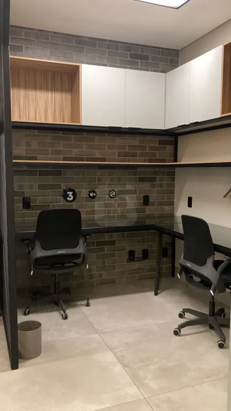 imagem 2 - Coworking a Venda  Todo Planejado em um excelente localização no Bairro Saraiva imagem 2 - Coworking a Venda  Todo Planejado em um excelente localização no Bairro Saraiva