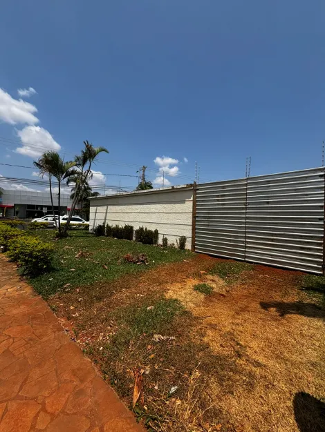 imagem 1 - Terreno para locação e venda no bairro Jardim Karaiba imagem 1 - Terreno para locação e venda no bairro Jardim Karaiba