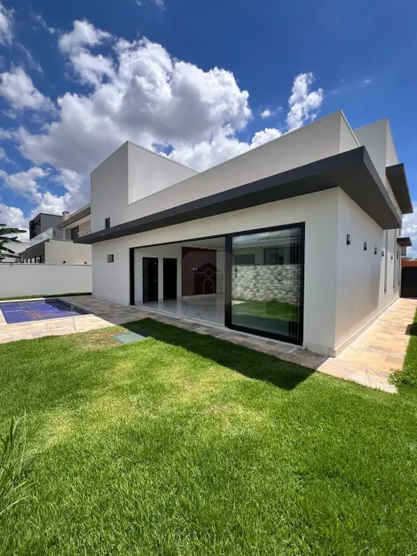 imagem 1 - Linda casa térrea de alto padrão para venda com piscina no Condomínio Alphaville II imagem 1 - Linda casa térrea de alto padrão para venda com piscina no Condomínio Alphaville II