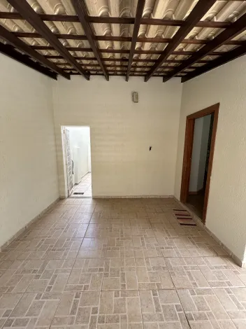 Alugar Casa / Sobrado em Uberlândia. apenas R$ 600.000,00