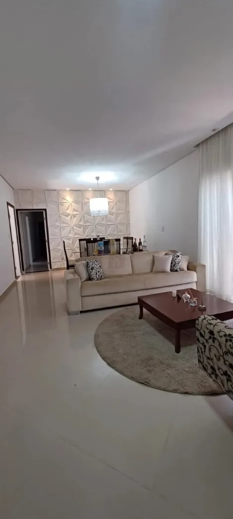 imagem 1 - Casa para venda no bairro Marta Helena imagem 1 - Casa para venda no bairro Marta Helena