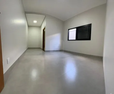 Alugar Casa / Padrão em Uberlândia. apenas R$ 859.000,00