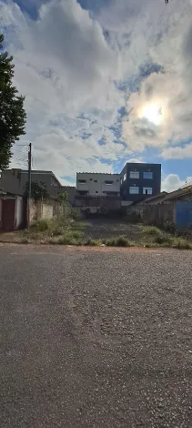 Terreno para venda no bairro Daniel Fonseca.