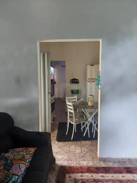 imagem 2 - Colônia para venda no bairro Tibery. imagem 2 - Colônia para venda no bairro Tibery.