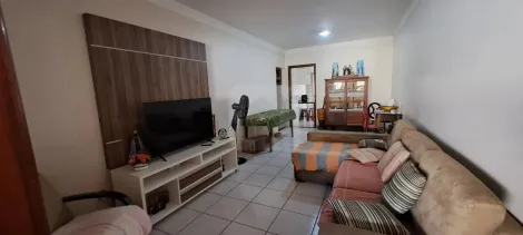 Alugar Casa / Padrão em Uberlândia. apenas R$ 480.000,00