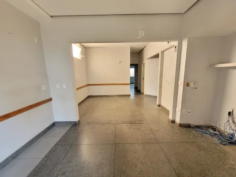 imagem 2 - Casa comercial para locação no bairro Fundinho imagem 2 - Casa comercial para locação no bairro Fundinho