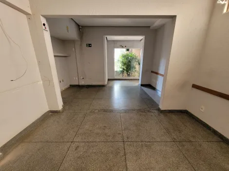 imagem 3 - Casa comercial para locação no bairro Fundinho imagem 3 - Casa comercial para locação no bairro Fundinho