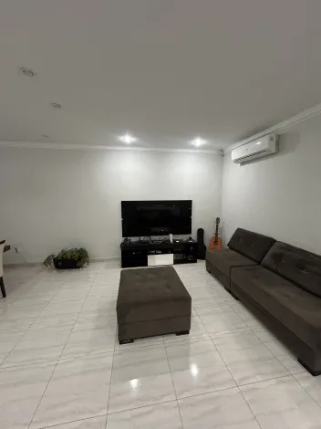 imagem 4 - Casa para venda no bairro Vigilato Pereira em Uberlândia/MG imagem 4 - Casa para venda no bairro Vigilato Pereira em Uberlândia/MG