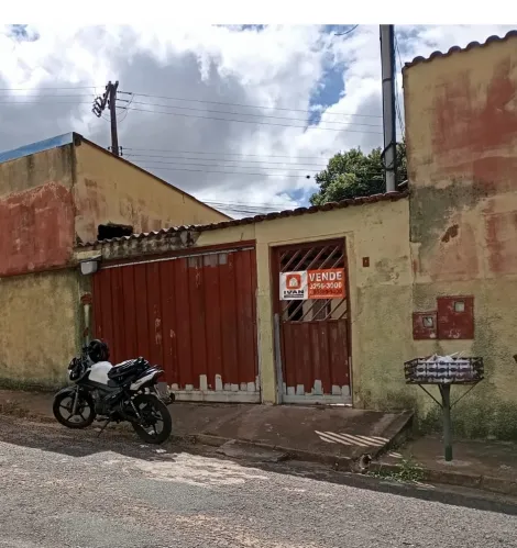 Terreno para venda no bairro Luizote de Freitas.