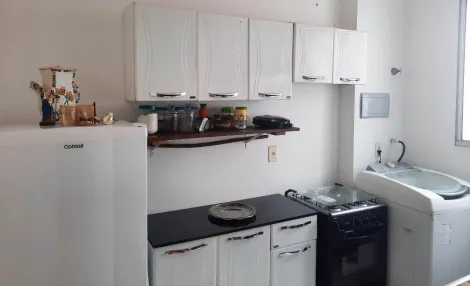 Alugar Apartamento / Padrão em Uberlândia. apenas R$ 160.000,00