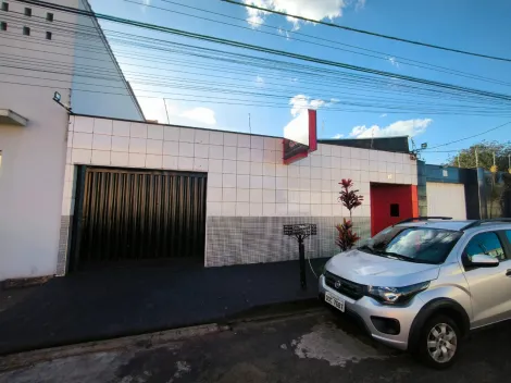 Casa comercial para locao no bairro Santa Rosa