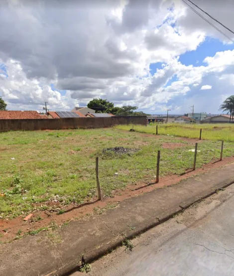 Terreno para venda no bairro Santa Luzia.