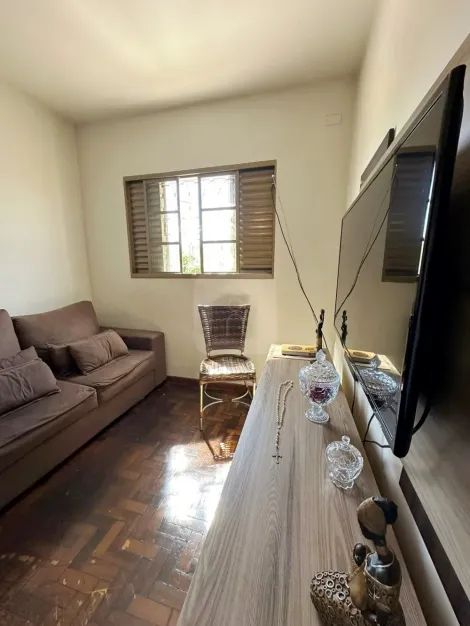 Apartamento para venda no bairro Osvaldo Rezende.