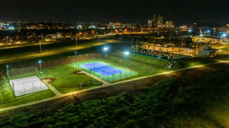 Terreno de esquina para venda no Condomínio Tamboré.