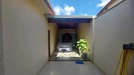 imagem 1 - Casa com Comercio para venda no Bairro Tibery imagem 1 - Casa com Comercio para venda no Bairro Tibery