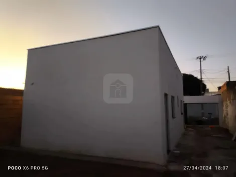 imagem 3 - Casa com 3 Quartos e 2 banheiros à Venda, 250 m² imagem 3 - Casa com 3 Quartos e 2 banheiros à Venda, 250 m²