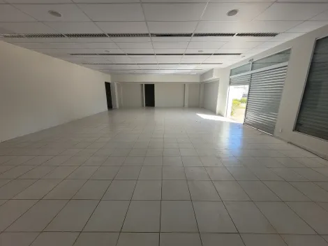 imagem 2 - Loja comercial para locação no bairro Novo Mundo imagem 2 - Loja comercial para locação no bairro Novo Mundo