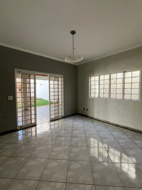 imagem 3 - Casa para locação no bairro Marta Helena imagem 3 - Casa para locação no bairro Marta Helena