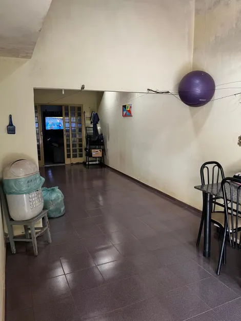 imagem 3 - Casa Para Venda no Bairro Martins imagem 3 - Casa Para Venda no Bairro Martins