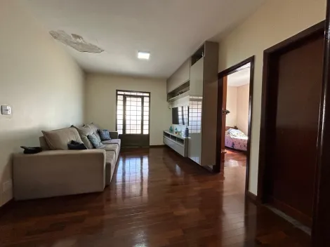 imagem 3 - Casa tipo sobrado a venda no bairro Santa Mônica imagem 3 - Casa tipo sobrado a venda no bairro Santa Mônica