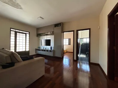 imagem 4 - Casa tipo sobrado a venda no bairro Santa Mônica imagem 4 - Casa tipo sobrado a venda no bairro Santa Mônica