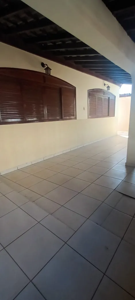 imagem 2 - Casa para venda no bairro Santa Mônica imagem 2 - Casa para venda no bairro Santa Mônica