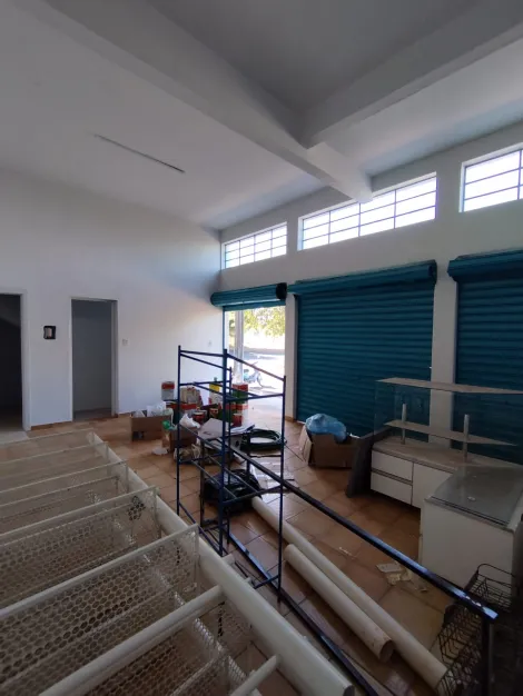 imagem 3 - Loja Comercial para Locação no bairro Tibery imagem 3 - Loja Comercial para Locação no bairro Tibery