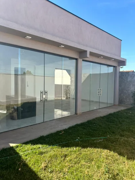 imagem 1 - Casa para locação no bairro Jardim Holanda imagem 1 - Casa para locação no bairro Jardim Holanda