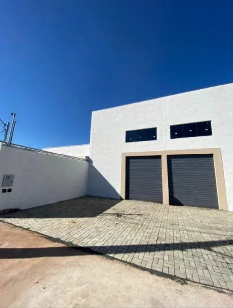 imagem 1 - Galpão para locação no bairro Novo Mundo imagem 1 - Galpão para locação no bairro Novo Mundo