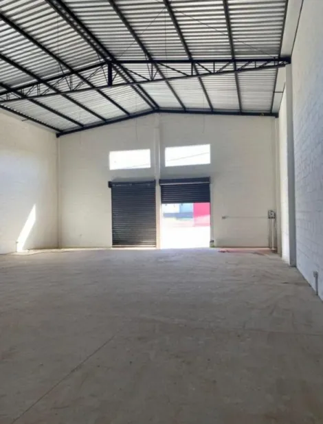 imagem 2 - Galpão para locação no bairro Novo Mundo imagem 2 - Galpão para locação no bairro Novo Mundo