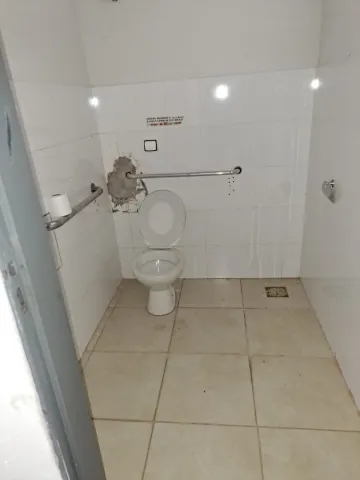 imagem 5 - Galpão para locação no bairro Shopping Park imagem 5 - Galpão para locação no bairro Shopping Park