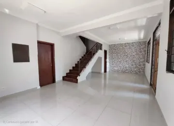imagem 1 - Casa estilo sobrado para locação no bairro Jardim Karaíba imagem 1 - Casa estilo sobrado para locação no bairro Jardim Karaíba