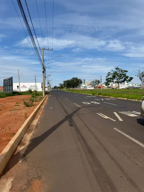 imagem 1 - Terrenos Comerciais para venda no bairro Novo Mundo imagem 1 - Terrenos Comerciais para venda no bairro Novo Mundo