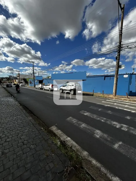 imagem 1 - Imóvel Comercial Para Venda Bairro Martins Em Uberlândia imagem 1 - Imóvel Comercial Para Venda Bairro Martins Em Uberlândia