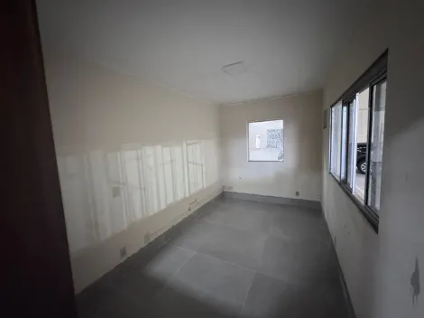 imagem 5 - Galpão para locação no bairro Custodio Pereira imagem 5 - Galpão para locação no bairro Custodio Pereira