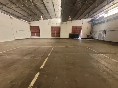 imagem 5 - Galpão para locação no bairro Marta Helena imagem 5 - Galpão para locação no bairro Marta Helena