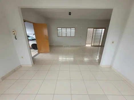 imagem 4 - Casa padrão Para Venda No Bairro Custódio Pereira imagem 4 - Casa padrão Para Venda No Bairro Custódio Pereira