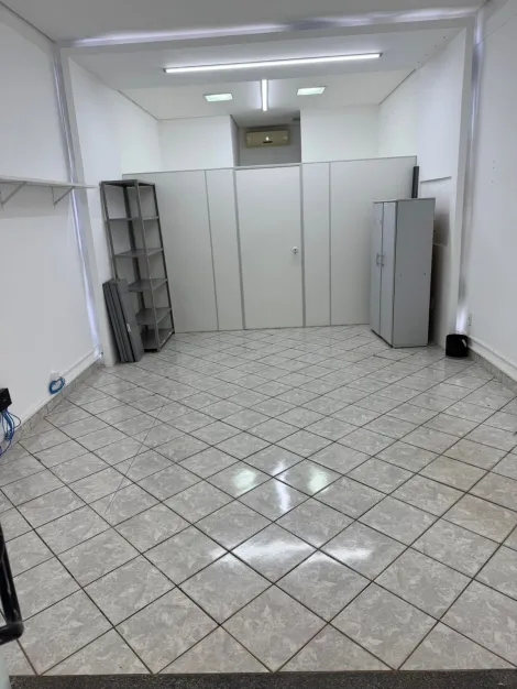 imagem 2 - Loja para locação no bairro Santa Mônica imagem 2 - Loja para locação no bairro Santa Mônica