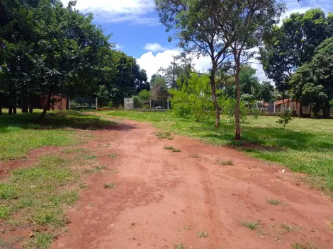 imagem 3 - Chácara A Venda No condomínio no Jockey Camping imagem 3 - Chácara A Venda No condomínio no Jockey Camping