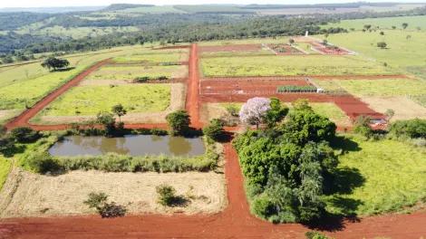 imagem 4 - Sitio Para Venda próximo Uberlândia 2 mil metros imagem 4 - Sitio Para Venda próximo Uberlândia 2 mil metros