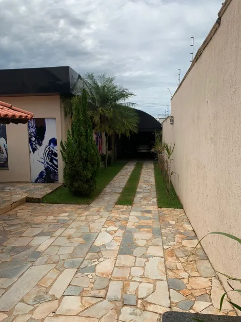 imagem 4 - Casa Para Venda No Bairro Martins imagem 4 - Casa Para Venda No Bairro Martins