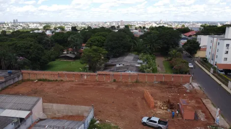 imagem 1 - Terreno Para Venda No Bairro Saraiva imagem 1 - Terreno Para Venda No Bairro Saraiva
