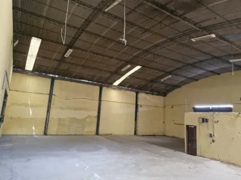 imagem 5 - Galpão para locação no bairro Custódio Pereira imagem 5 - Galpão para locação no bairro Custódio Pereira