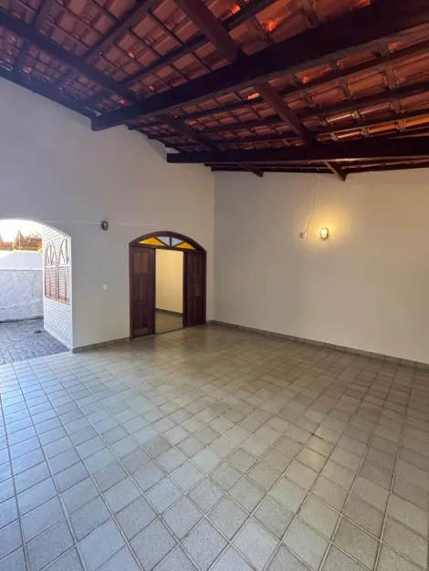 imagem 1 - EXCELENTE CASA AMPLA BAIRRO BOSQUE EM ARAGUARI imagem 1 - EXCELENTE CASA AMPLA BAIRRO BOSQUE EM ARAGUARI