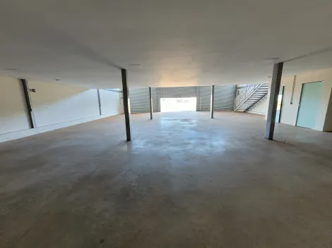 imagem 3 - Loja comercial para locação no bairro Segismundo Pereira imagem 3 - Loja comercial para locação no bairro Segismundo Pereira