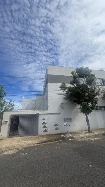 imagem 1 - Apartamento para locação no bairro Segismundo Pereira imagem 1 - Apartamento para locação no bairro Segismundo Pereira