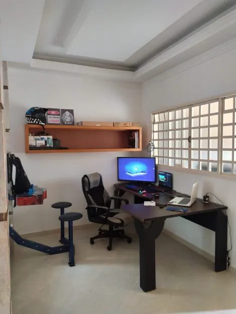 imagem 4 - Casa Sobrado Para Venda No Bairro Laranjeiras imagem 4 - Casa Sobrado Para Venda No Bairro Laranjeiras